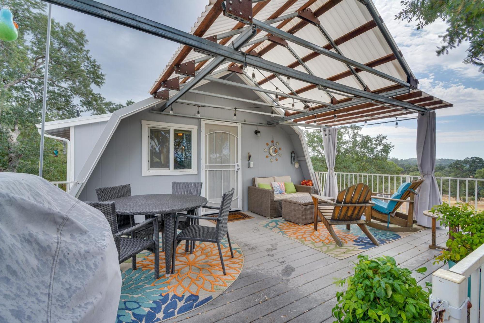 Furnished Patio And Sierra Mtn Views Casa de Férias
